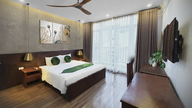 Premier Double Room | City view