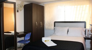 Senior Room, Private Bathroom