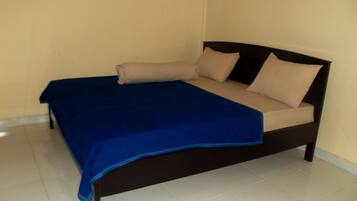 Superior Room with AC | Desk, free WiFi