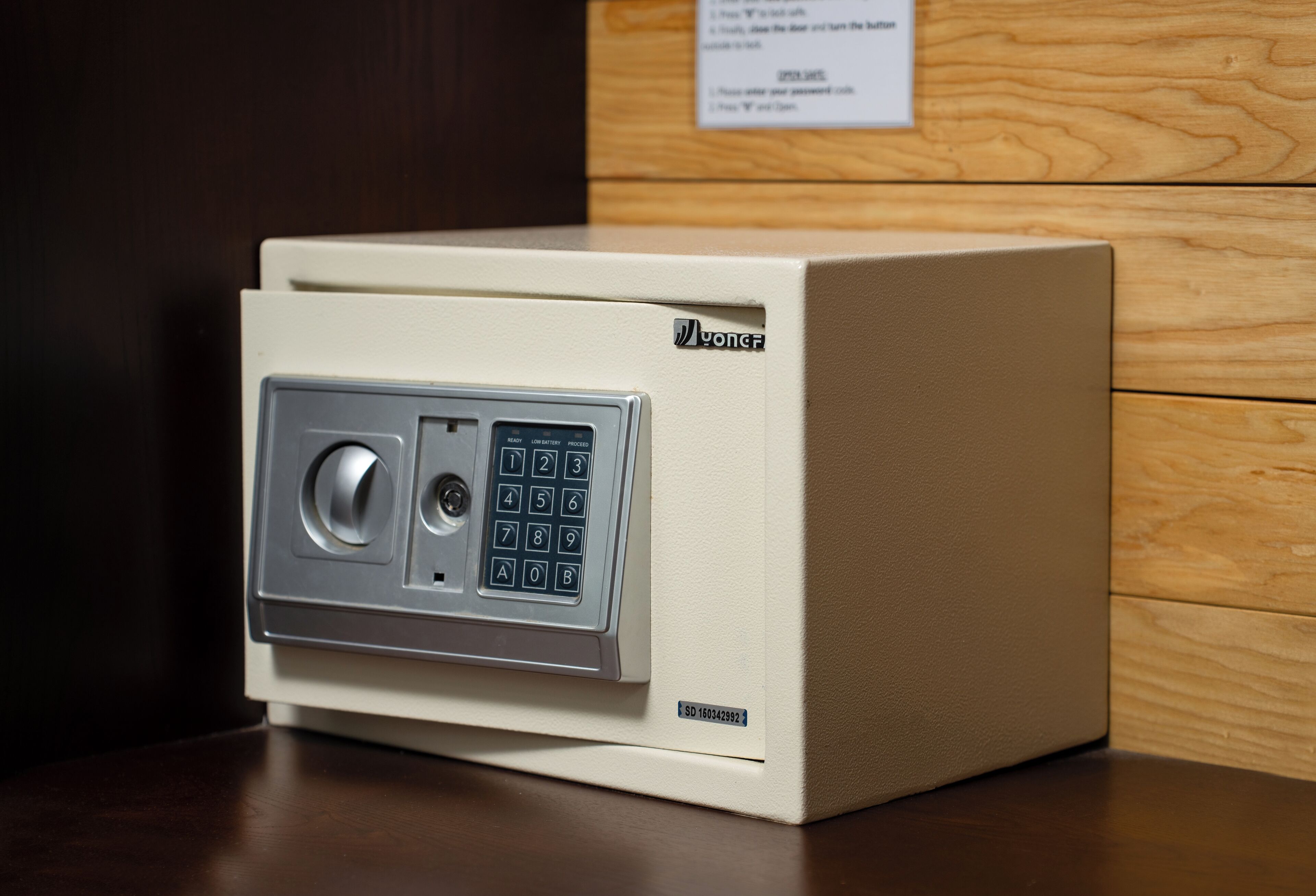 triple room, 1 bedroom, non smoking | safe