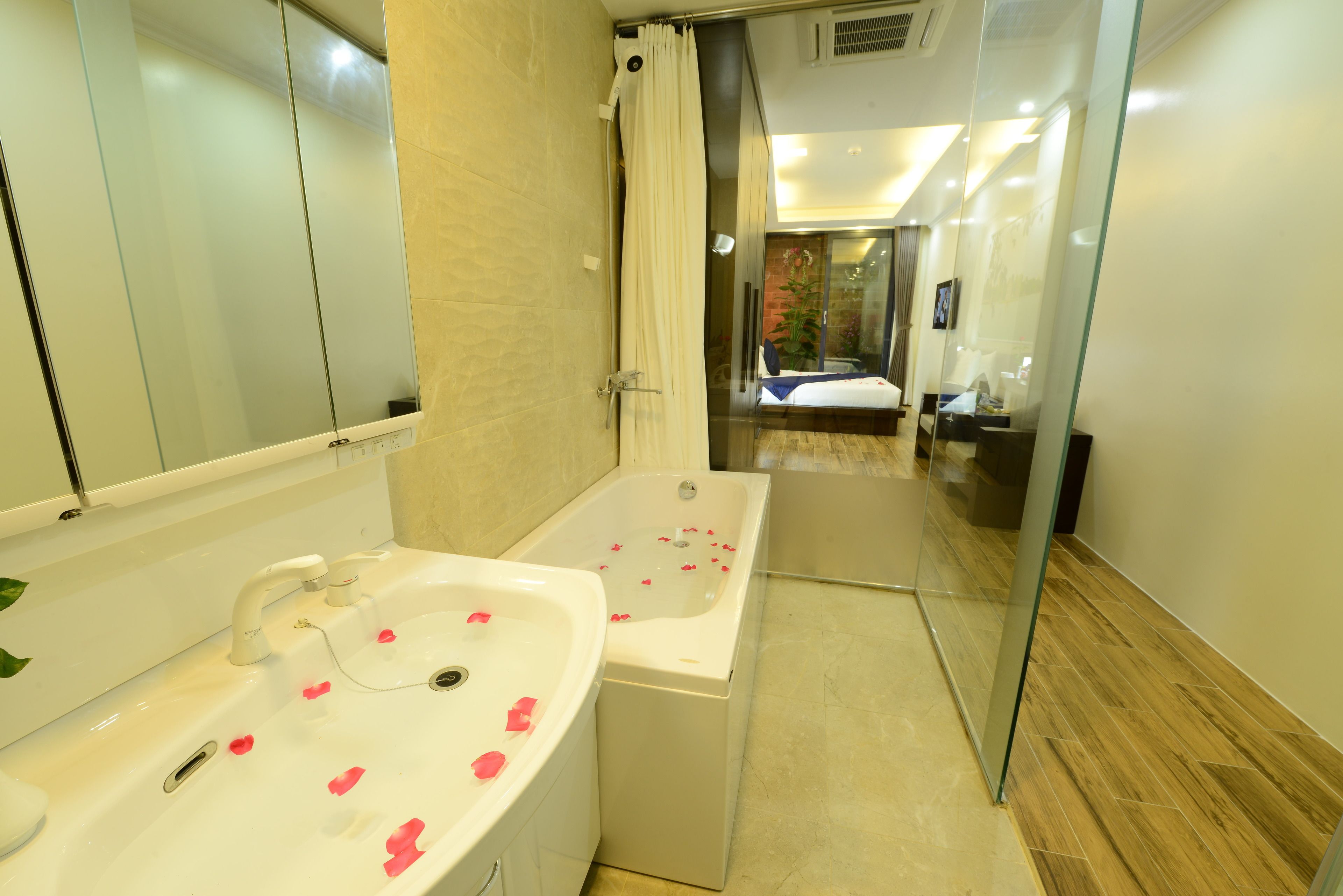 free toiletries, hair dryer, bathrobes, slippers