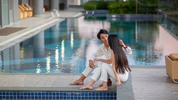 Kolam renang outdoor