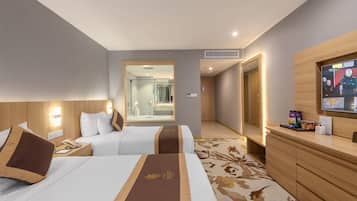 Deluxe Twin | 1 bedroom, minibar, in-room safe, desk