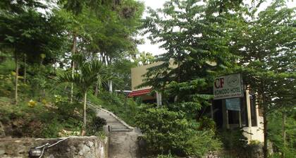 CF Komodo Hotel