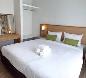 Skrivebord og wi-fi (inkludert)