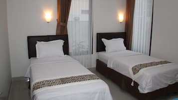 Kedap suara, setrika/meja setrika, dan Wi-Fi gratis