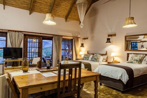 Cottage #3 Krans | 埃及棉床单、高档床上用品、加厚床垫、客房内保险箱