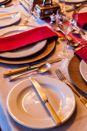 Free daily continental breakfast - Karoo View Cottages (Prince Albert)