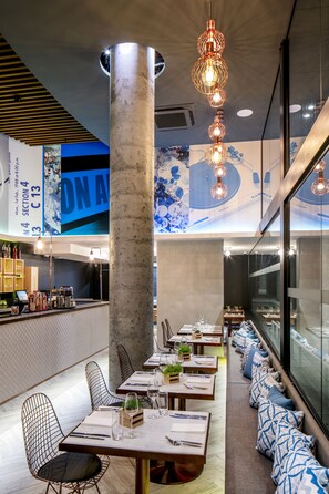 Daily buffet breakfast for a fee