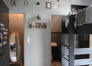 Comfort tweepersoonskamer, Meerdere bedden | 1 slaapkamer, luxe beddengoed, geluiddichte muren, gratis wifi