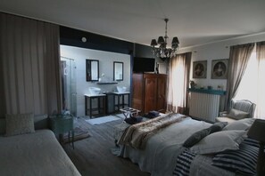 Familie suite, Meerdere bedden | 1 slaapkamer, luxe beddengoed, geluiddichte muren, gratis wifi