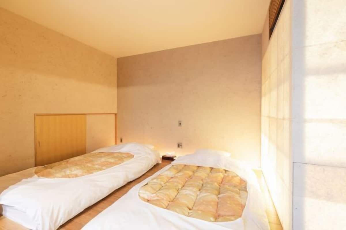 Coffres-forts dans les chambres, Wi-Fi gratuit