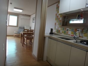 Deluxe Suite, 2 Bedrooms, Non Smoking, City View