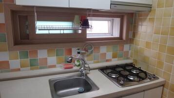 Deluxe Suite, 2 Bedrooms, Non Smoking, City View | Private kitchen | Fridge, microwave, coffee/tea maker, cookware/dishes/utensils