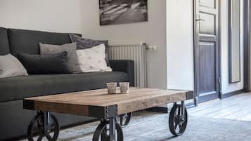 Estudio superior | 1 dormitorio, tabla de planchar con plancha, wifi gratis y ropa de cama