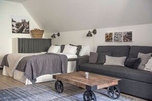 Superior Studio | Iron/ironing board, free WiFi, bed sheets - Hotell Repet (Visby)