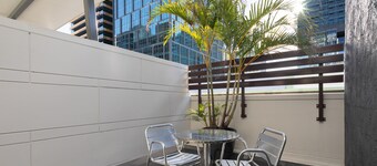 จอร์จ โรงแรม บริสเบน, อินดีเพนเดนท์ คอลเลคชั่น บาย EVT  