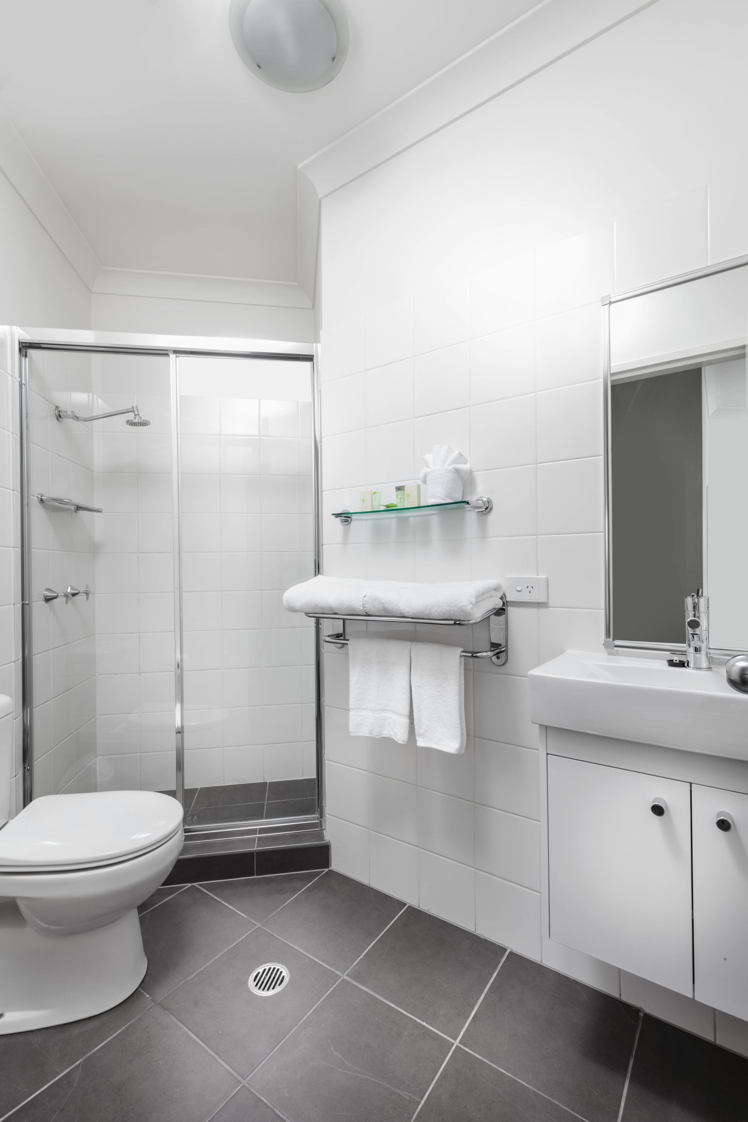 standard double | bathroom | shower, free toiletries, hair dryer, towels