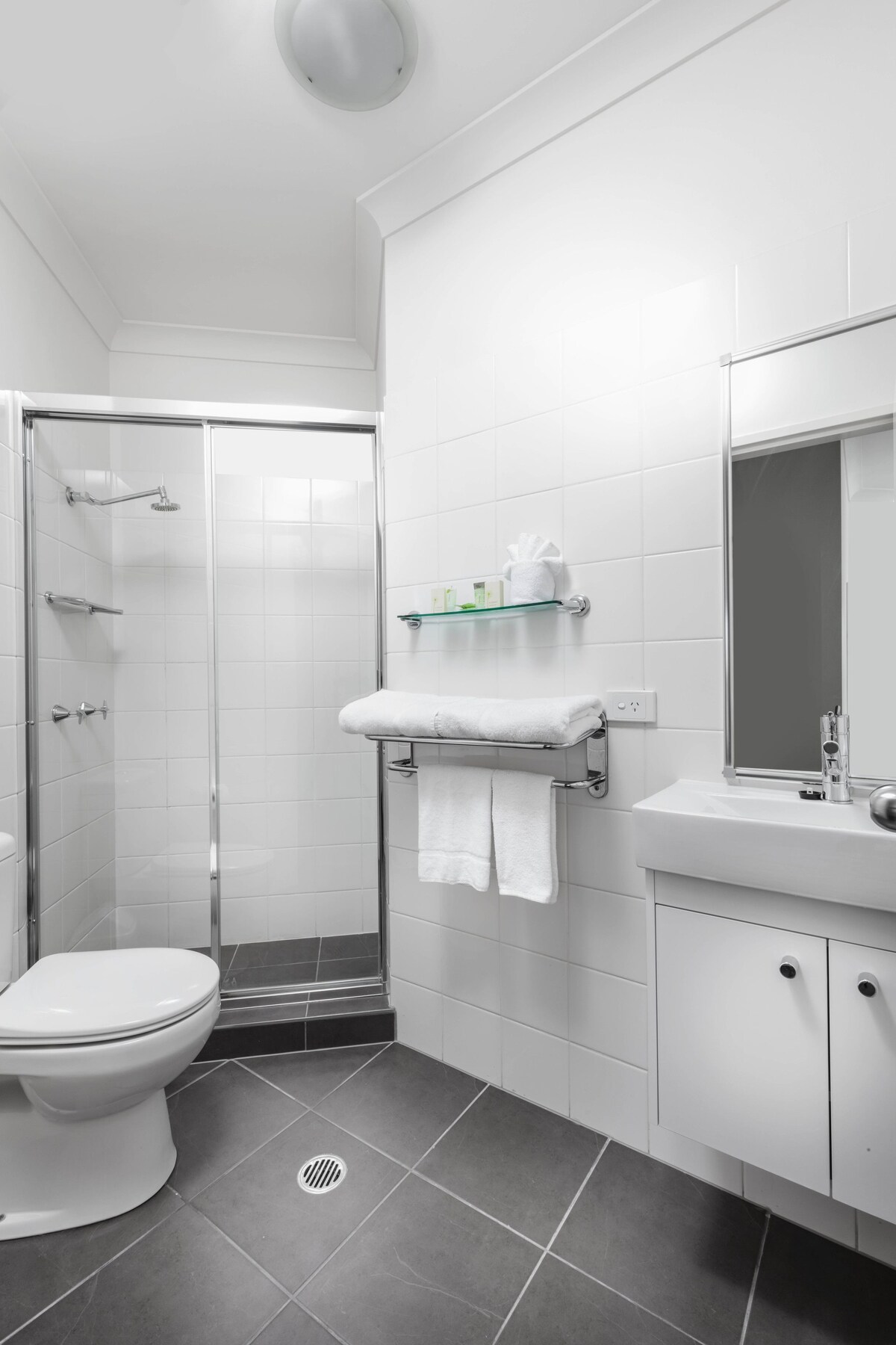 George Hotel Brisbane, Independent Collection by EVT