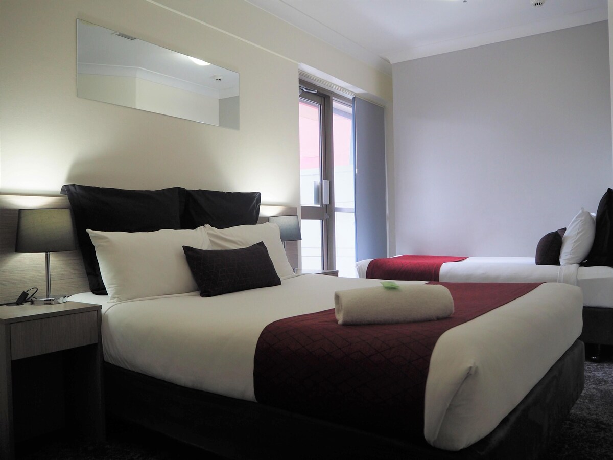 George Hotel Brisbane, Independent Collection by EVT