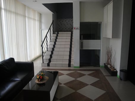 Televisión de pantalla plana