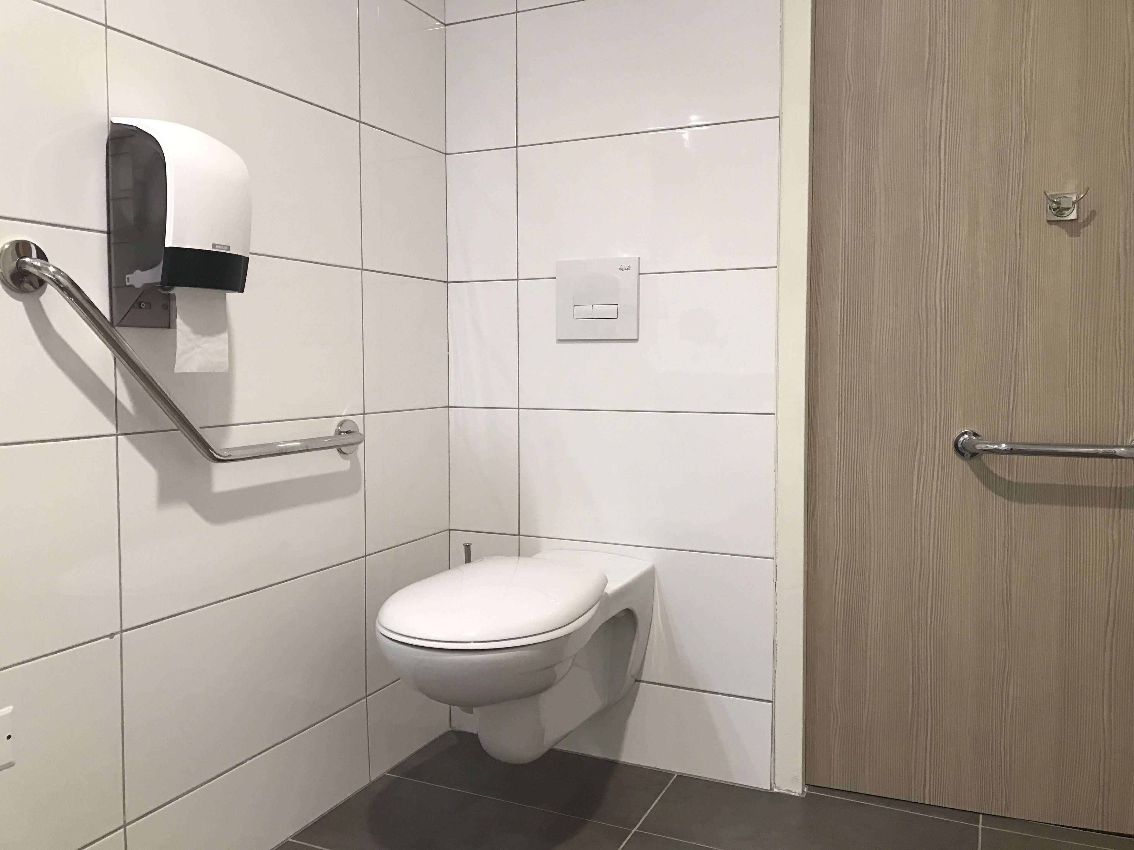 double room, 1 double bed, accessible | bathroom | free toiletries, hair dryer, towels