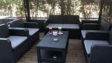 Bar (en la propiedad)