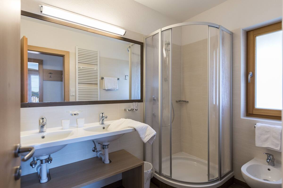 in-room safe, desk, soundproofing, free cots/infant beds