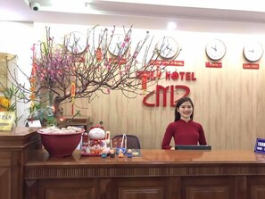 Reception - Mely Hotel (Hanoi)