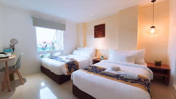 Premium bedding, in-room safe, desk, blackout curtains