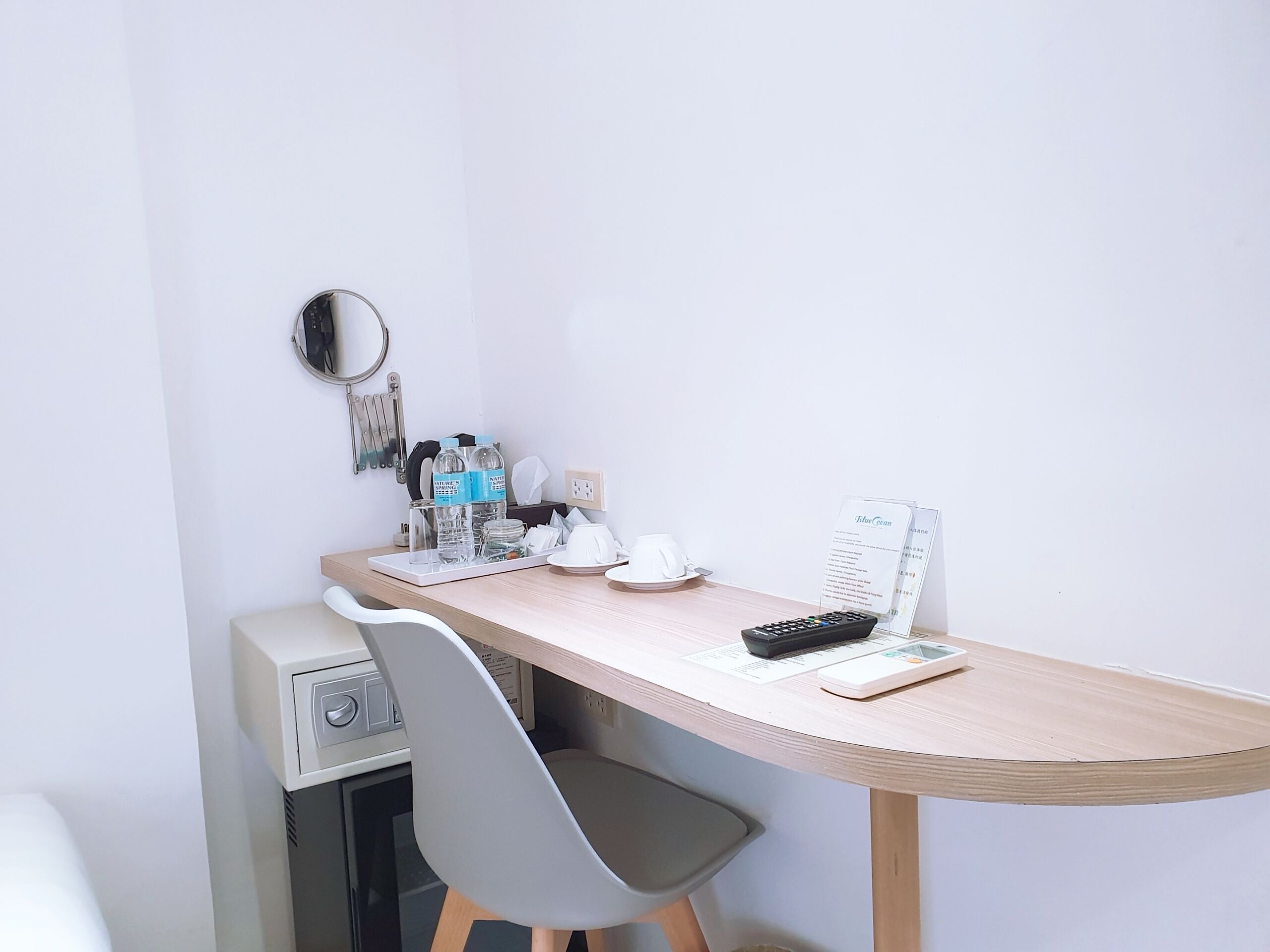 premium bedding, in-room safe, desk, blackout curtains