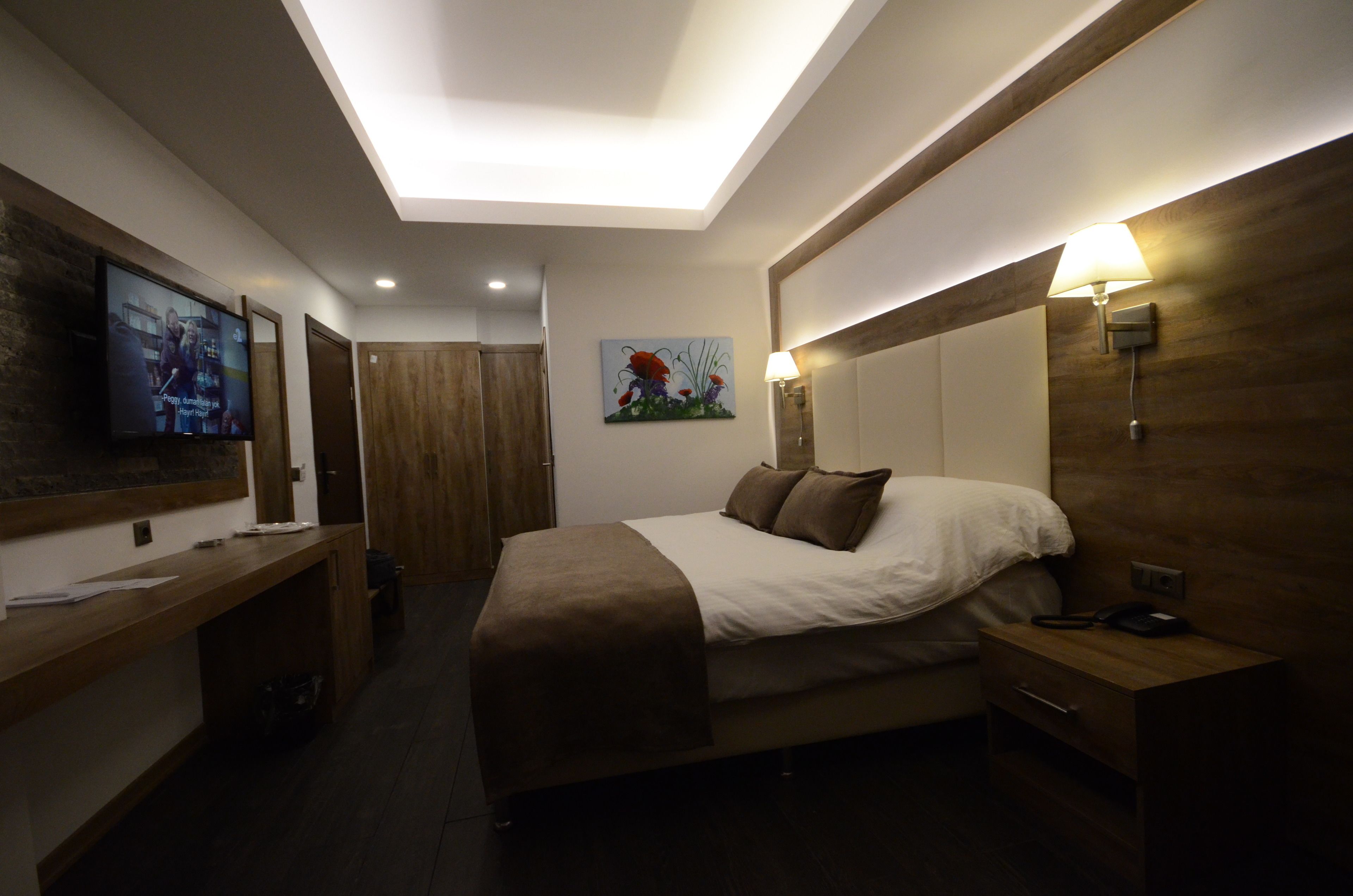 Minibar, in-room safe, desk, soundproofing