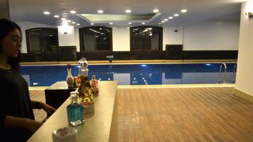 Poolside bar