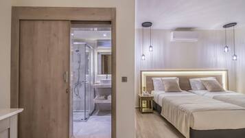 Superior Room | Minibar, in-room safe, free WiFi, bed sheets