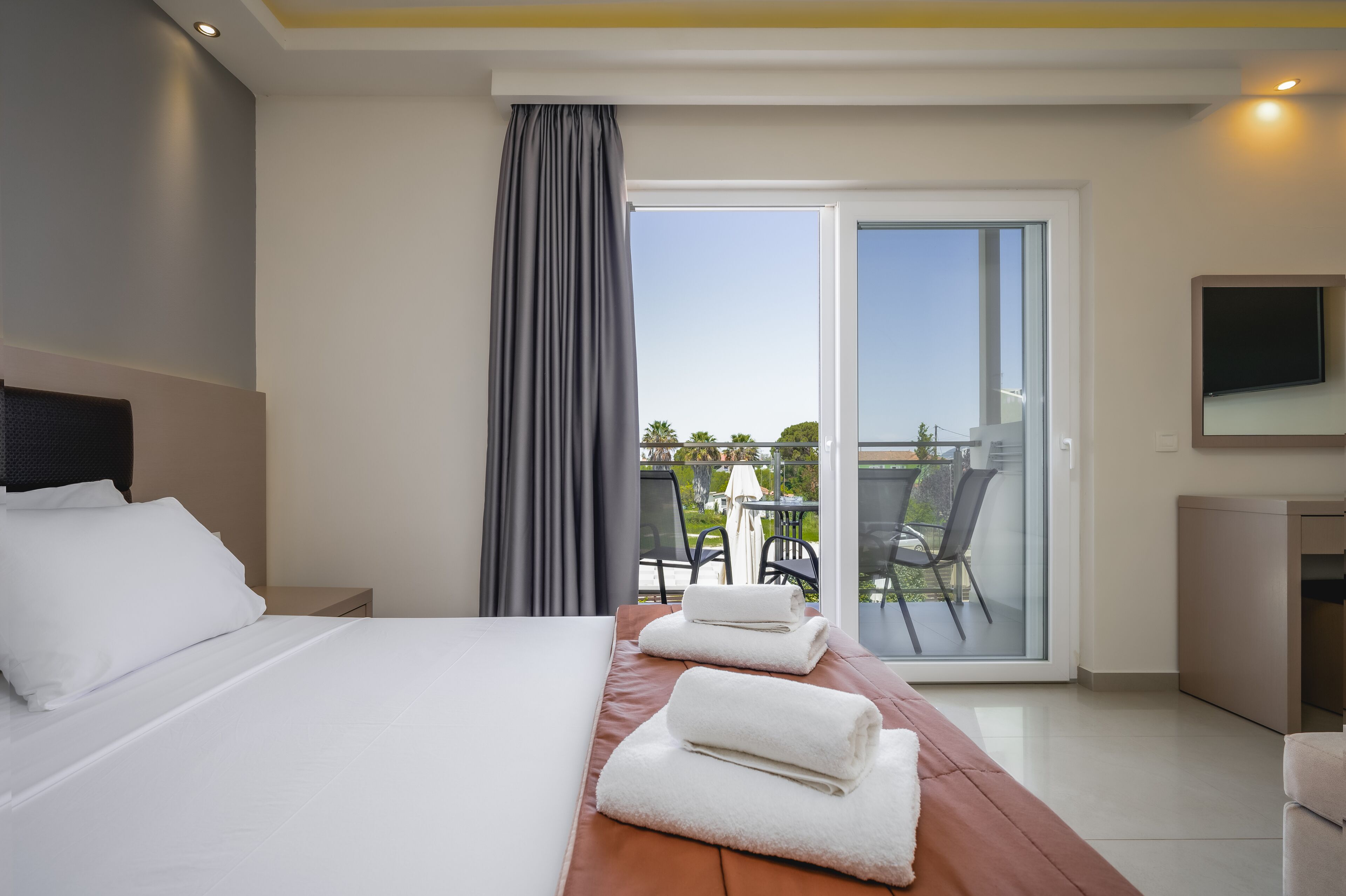 apartment, pool view | in-room safe, desk, blackout curtains, soundproofing