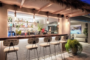 Bar (en la propiedad)