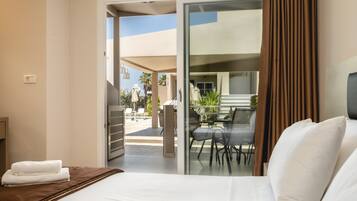 Deluxe-lejlighed - udsigt til pool | Udsigt fra balkon