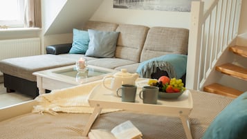 Comfort Apartment, 1 Bedroom, Garden View (Lille Peer) | 1 bedroom, individually decorated, individually furnished, soundproofing