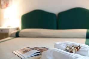 1 bedroom, in-room safe, individually decorated, individually furnished - Casale San Galgano (Chiusdino)