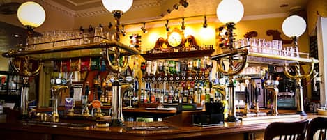 Bar (på overnatningsstedet)