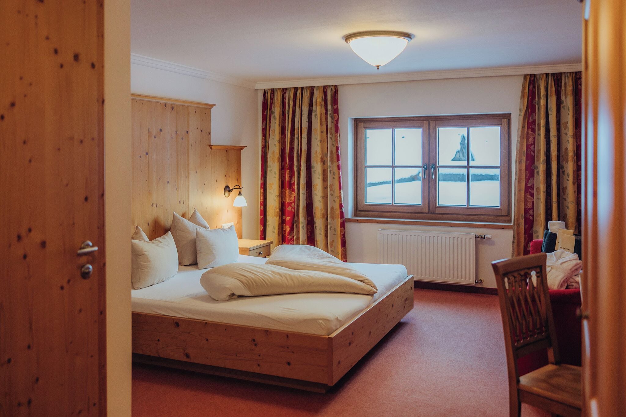 Double Room | In-room safe, desk, blackout drapes, soundproofing