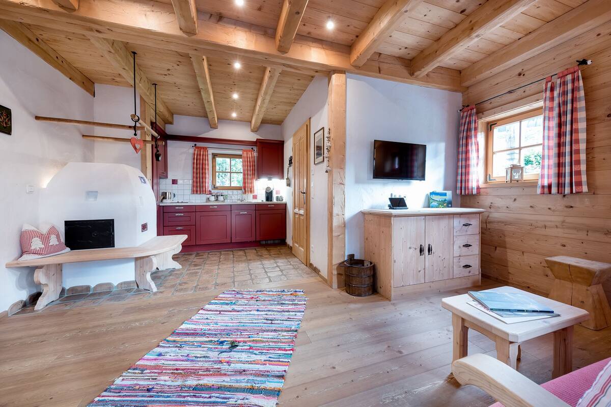 premium chalet, 2 bedrooms, terrace (private spa) | private kitchen