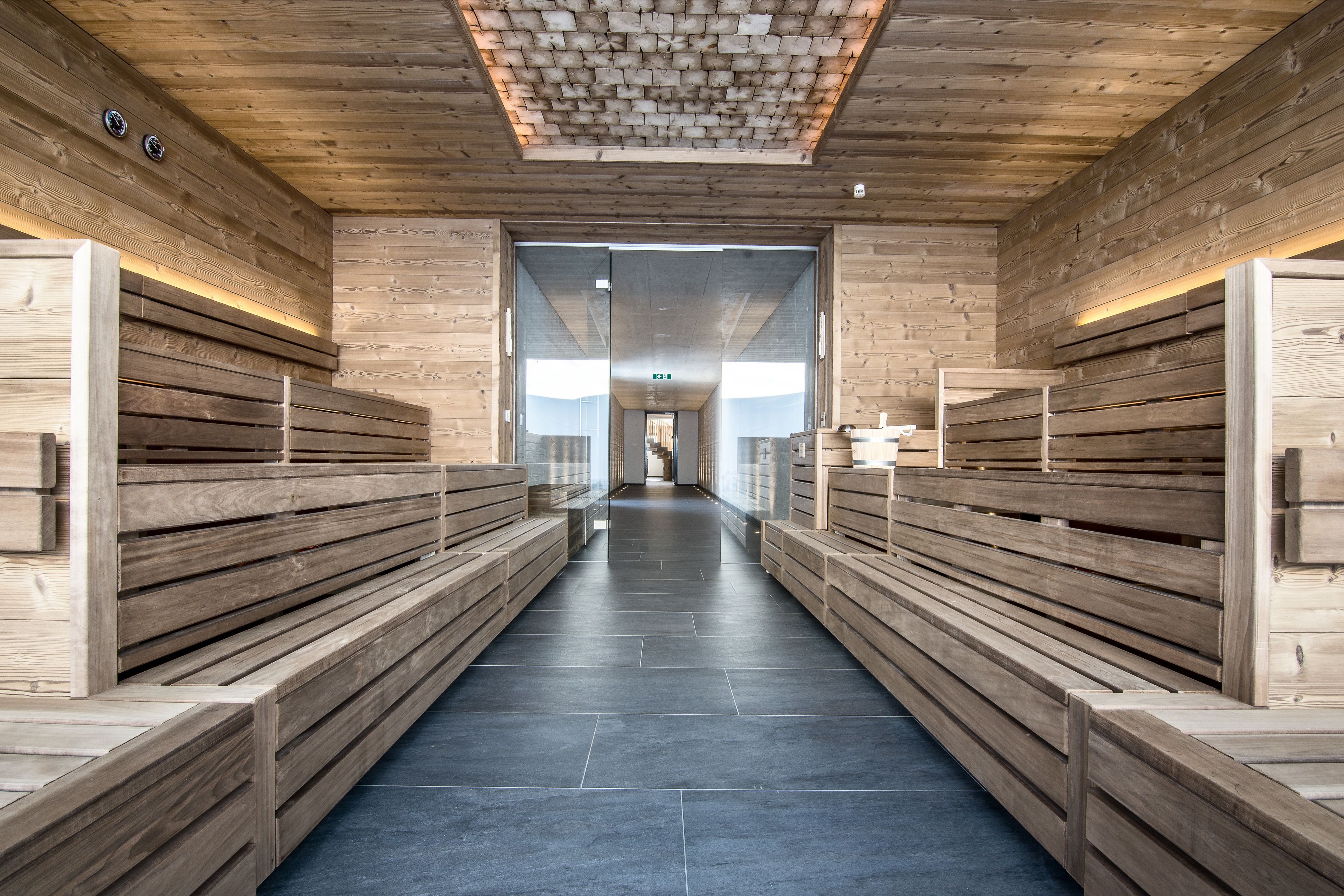 couples treatment room(s), sauna, steam room, body treatments