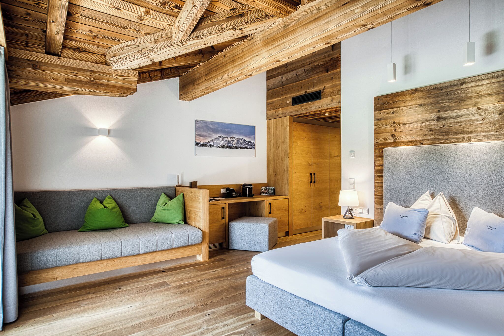 Comfort Loft, 1 Bedroom, Balcony | In-room safe, blackout drapes, soundproofing, iron/ironing board