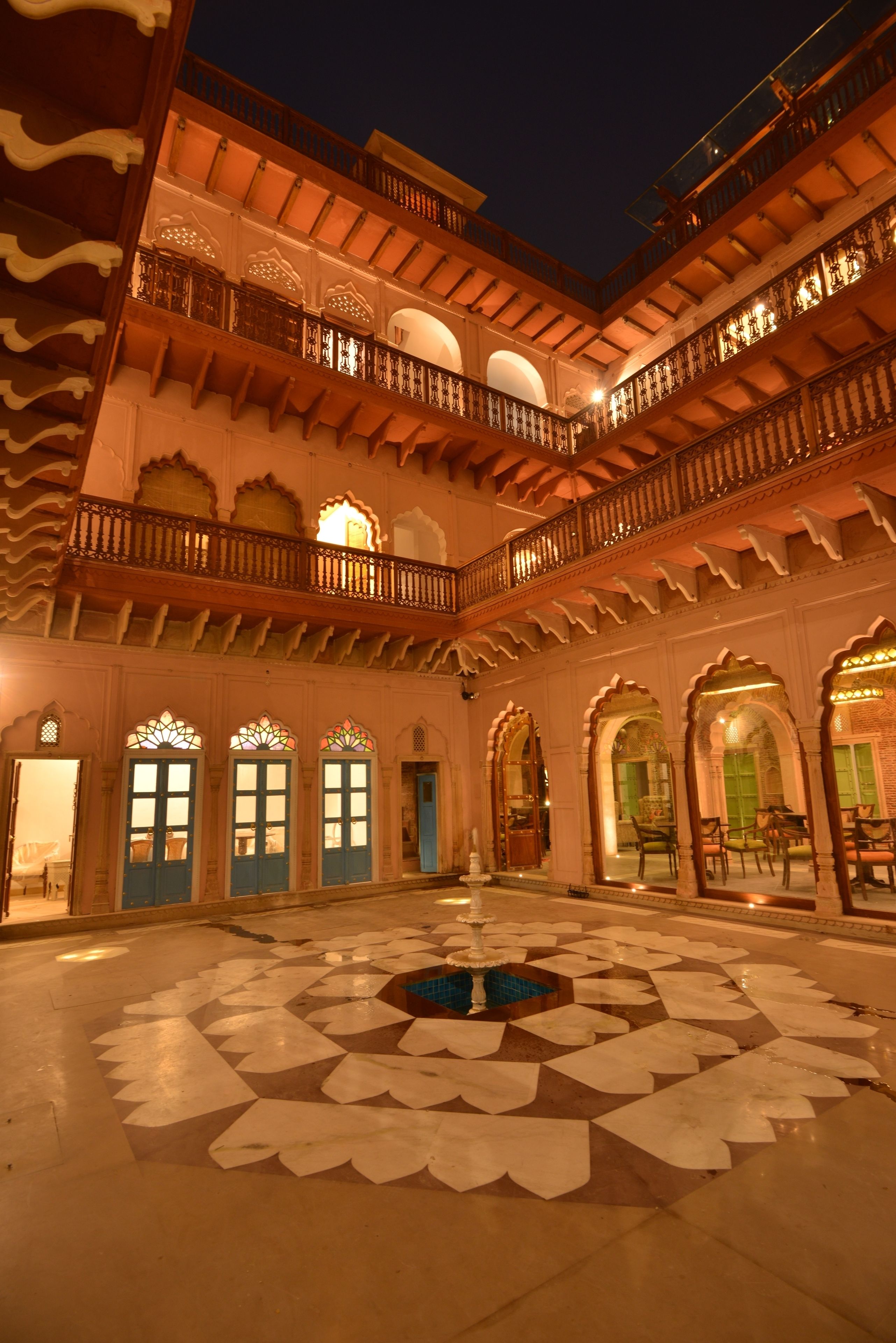 Foto - Haveli Dharampura & Golden Haveli- UNESCO awarded Boutique Heritage Hotel