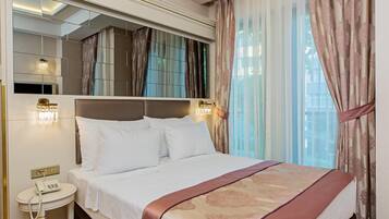 Minibar, coffres-forts dans les chambres, chambres insonorisées