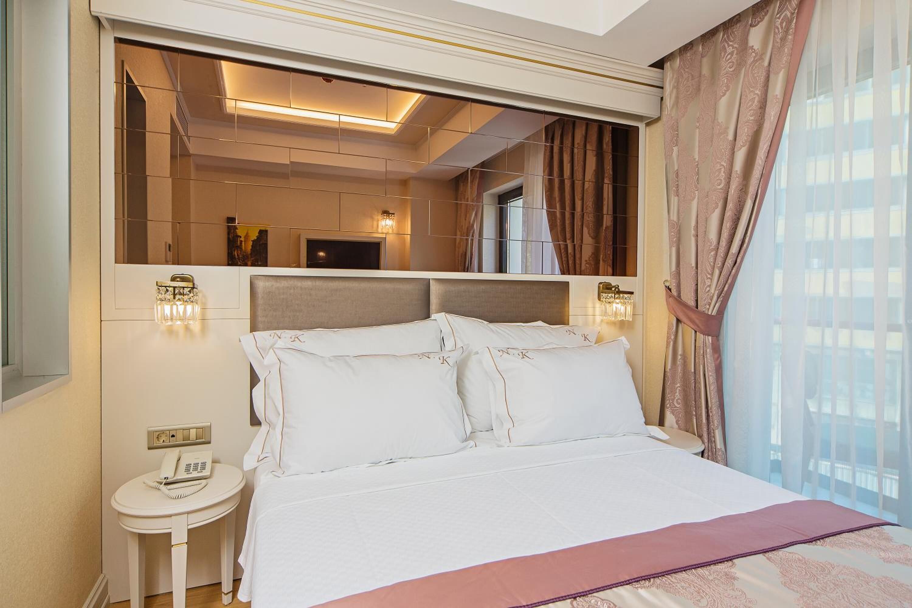 Foto - Grand Naki Hotel