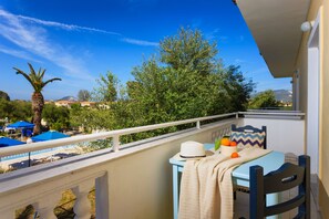 Balcony - Mirsini Studios & Apartments (Zakynthos)