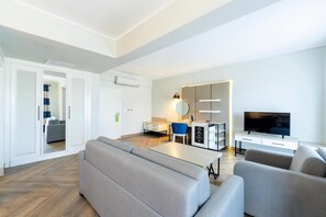 Minibar, in-room safe, desk, free WiFi - Club Marco Polo (Kemer)