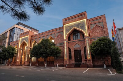Ichan Qala Premium Class Hotel